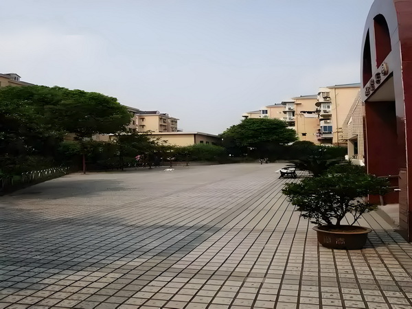 研究生入深户_仅一周董璇二婚老公就被扒干净，她又看走眼了？ 不约地将投向目光张某而同